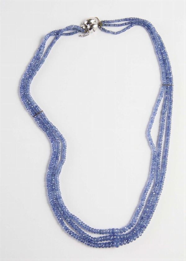 Collana a più fili di zaffiri taglio briolette