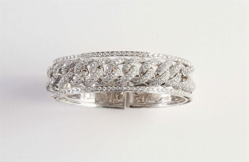 Bracciale rigido con inserto a maglie gourmette con pavé di diamanti, oro bianco 18Kt  - Auction Silvers, Ancient and Comtemporary Jewels - Cambi Casa d'Aste