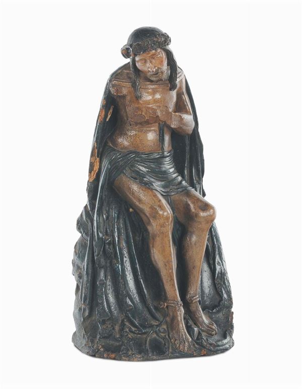 Piccola scultura in legno policromo raffigurante Ecce Homo, Italia XVII secolo