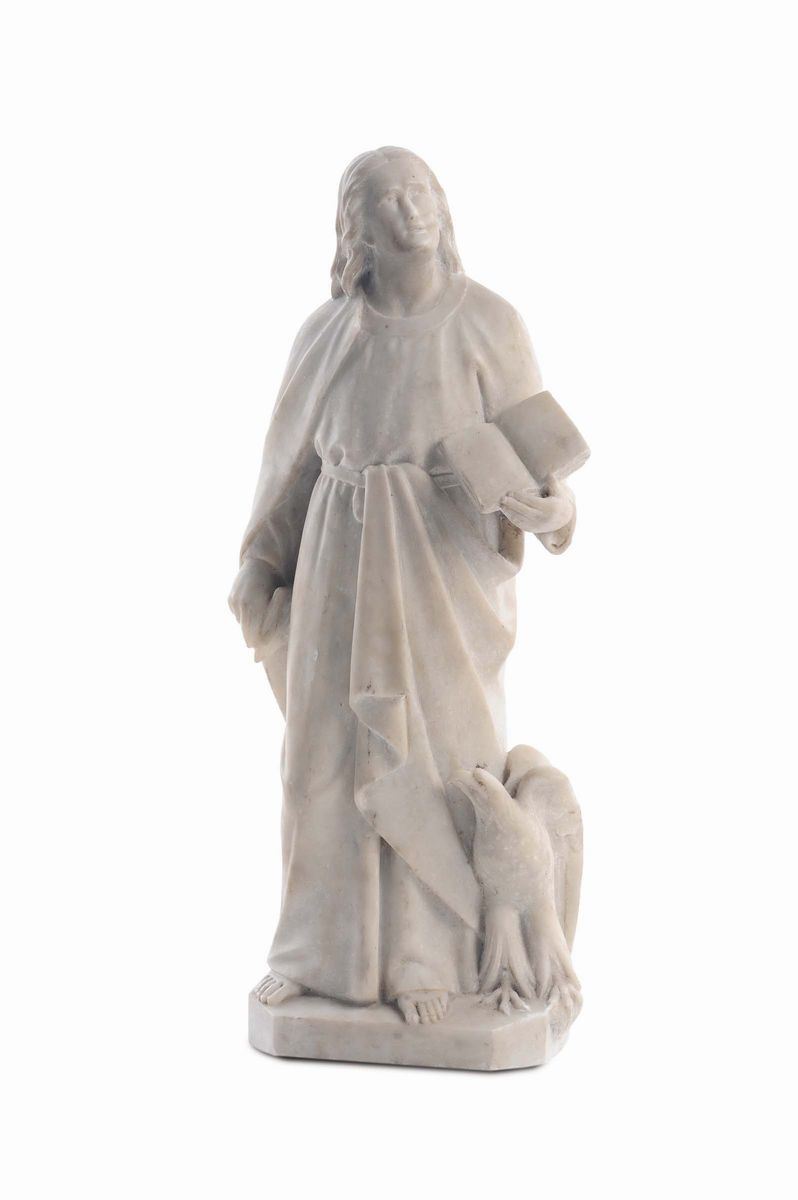 Piccola scultura in marmo raffigurante San Giovanni Evangelista, Italia XIX secolo  - Asta Scultura e Oggetti d'Arte - Cambi Casa d'Aste