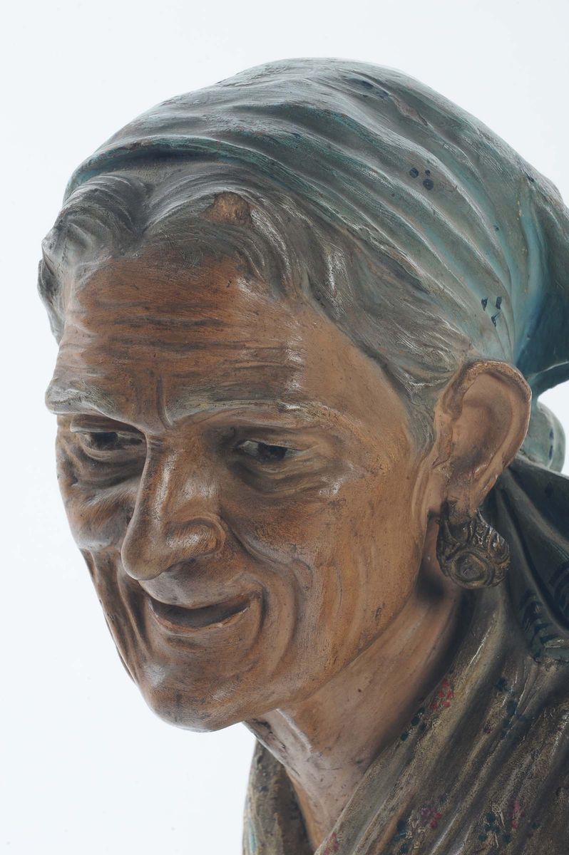 Piccola Scultura in Terracotta Plicroma Raffigurante Realistico Ritratto di Vecchia, Scultore del...