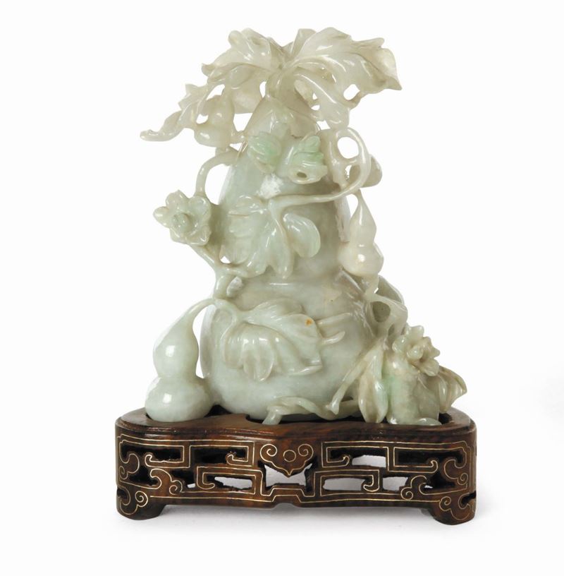 Small pumpkin-shaped jadeite vase, China, 20th century  - Auction Oriental Art - Cambi Casa d'Aste