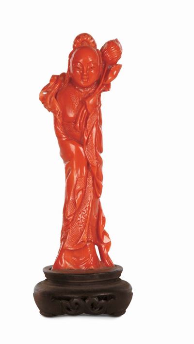 Corallo con Figura di Guanyin, Cina, Dinastia Qing, XIX Secolo