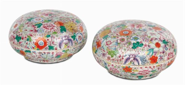 Pair of famille-rose mil-fleurs boxes with floral polychrome decoration, China, 20th century