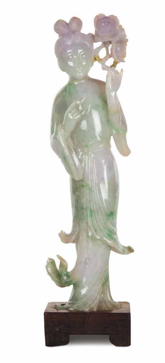 Small Guanyin jadeite sculpture, China, republican period, 20th century