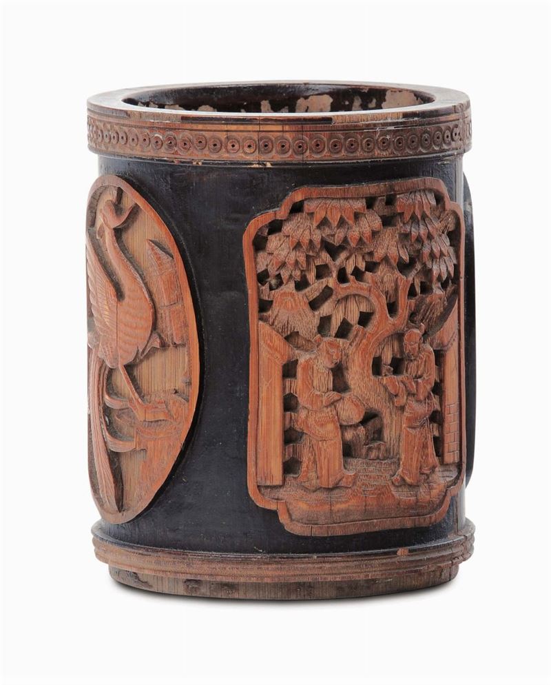 Carved bamboo brush holder, China, Canton, 19th century  - Auction Oriental Art - Cambi Casa d'Aste