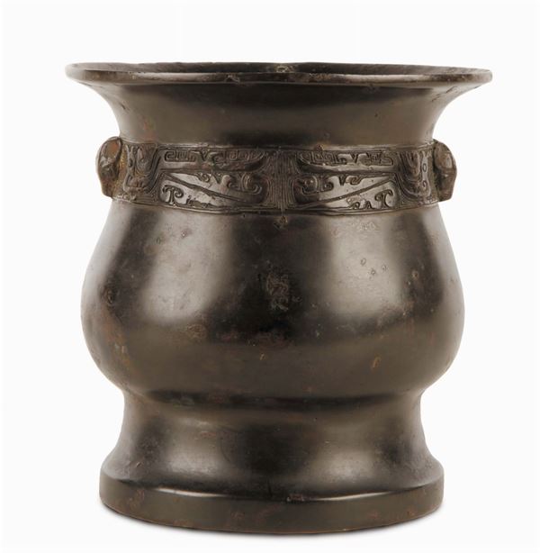 Vaso arcaico in bronzo, Cina, Dinastia Ming, XVII secolo