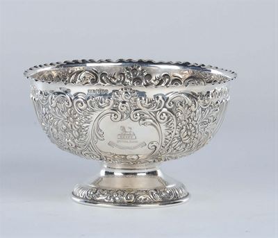 Boule in Argento Sbalzato, Città di Sheffield 1896