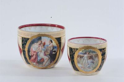 Due Piccoli Cachepot in Porcellana di Vienna