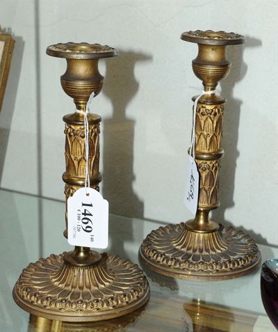 Coppia di Candelieri in Bronzo Dorato