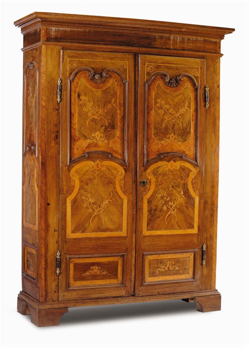 Armadio lastronato ed intarsiato a due ante, XIX secolo  - Auction Antique and Old Masters - Cambi Casa d'Aste
