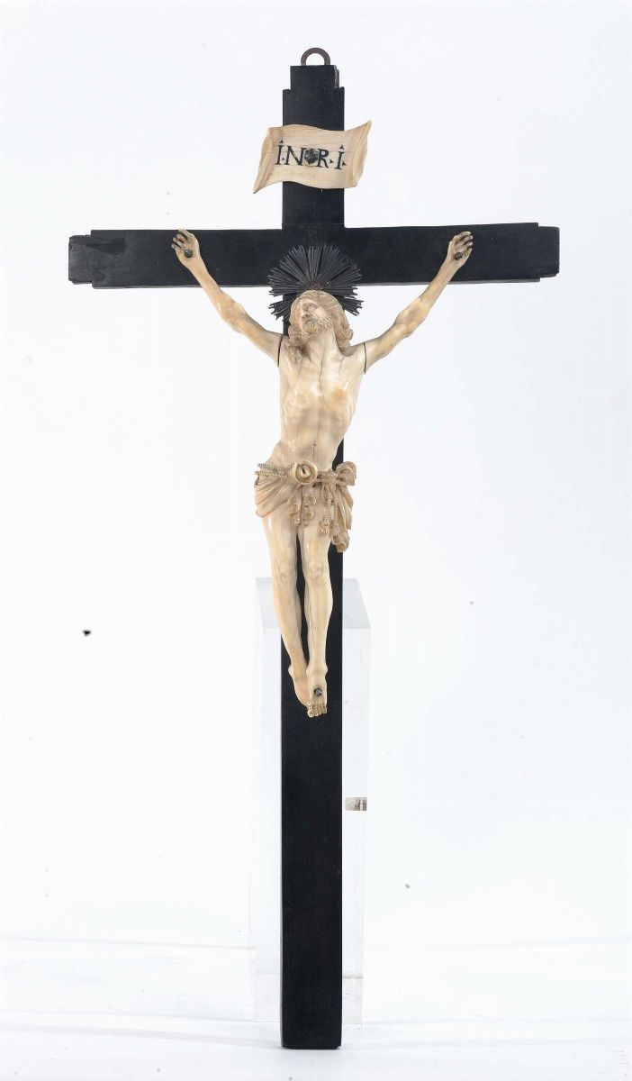 Crocifisso in avorio, XIX secolo  - Asta Antiquariato e Dipinti Antichi - II - Cambi Casa d'Aste