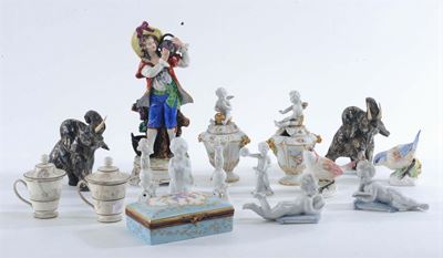 Lotto di Statuine e Vasetti Porcellana