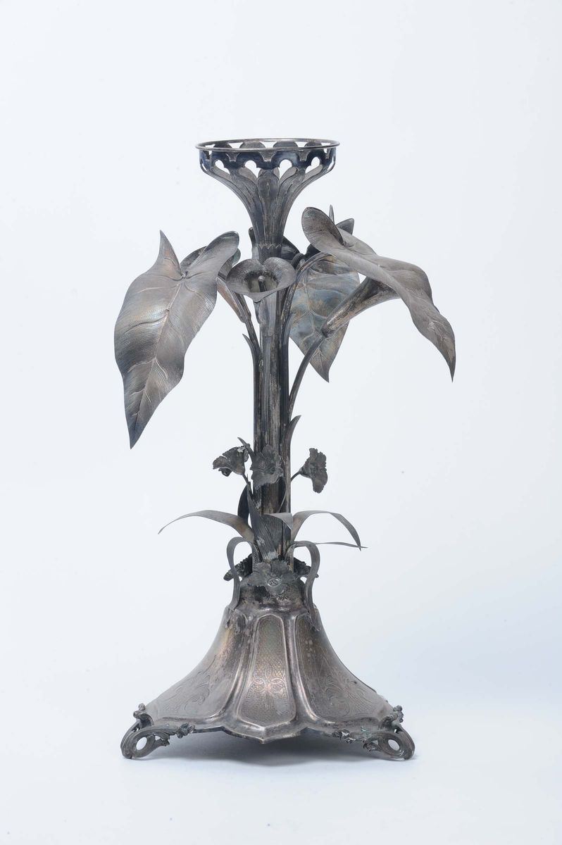 Centrotavola in argento, punzoni mauriziani, fine XIX secolo  - Auction Silvers, Ancient and Comtemporary Jewels - Cambi Casa d'Aste