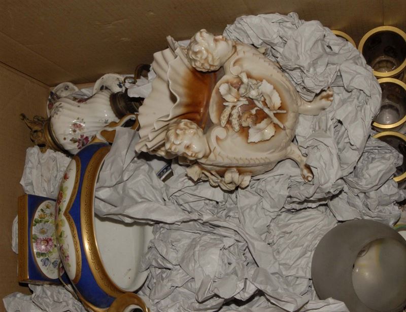 Lotto di ceramiche e vetri  - Asta Antiquariato e Dipinti Antichi - Cambi Casa d'Aste