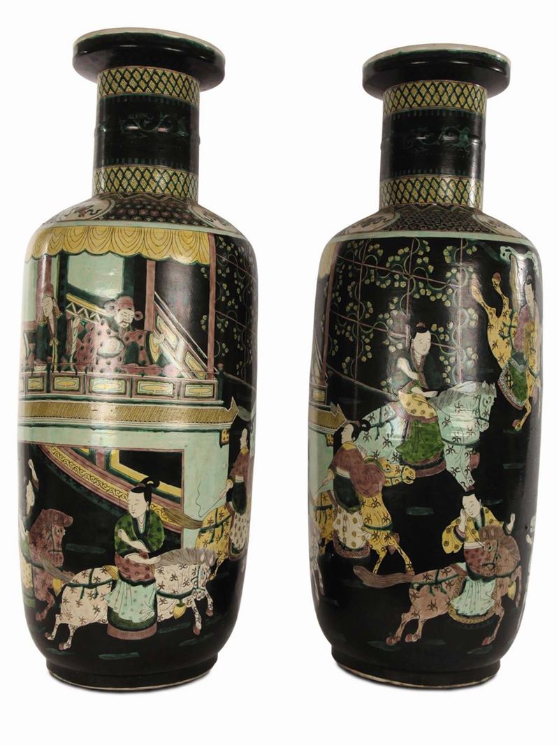 Famille-noire polychrome porcelain vases, China, Republic, 20th century  - Auction Oriental Art - Cambi Casa d'Aste