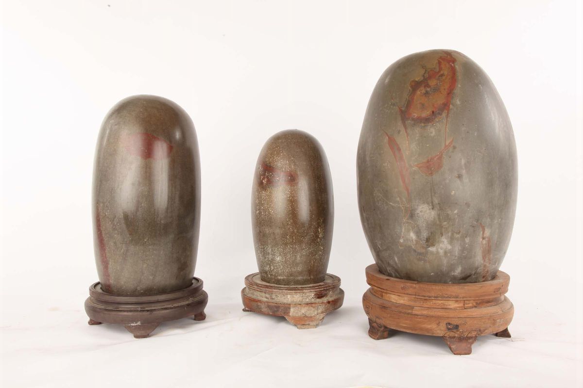 Lotto di Tre Lingam in Marmo, Cina, Periodo Repubblica, XX Secolo