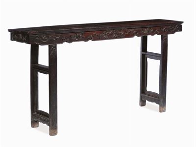 Console Intagliata in Legno di Homu, Cina, Fine Dinastia Qing, Inizio XX Secolo