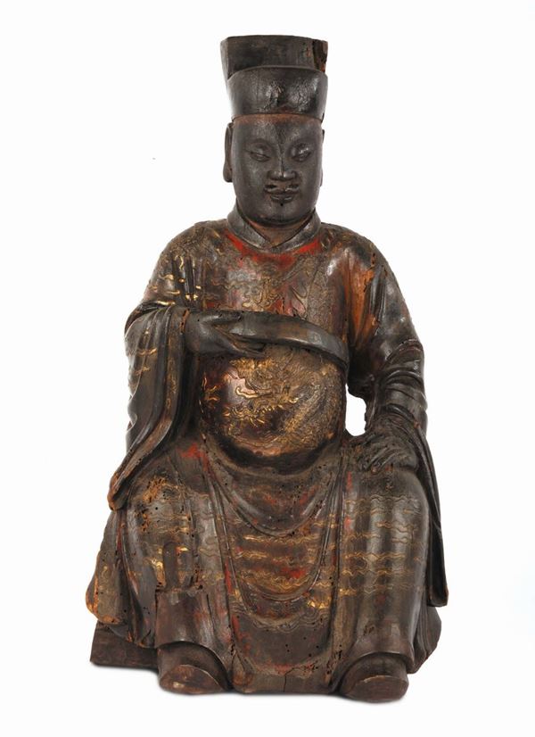 Buddha in legno con tracce di dorature e policromie, Cina, Dinastia Ming, XVII secolo