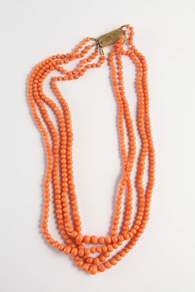 Collana a Tre Fili in Corallo (probabilmente Sciacca)
