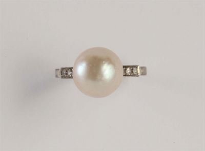 Anello con Perla Naturale