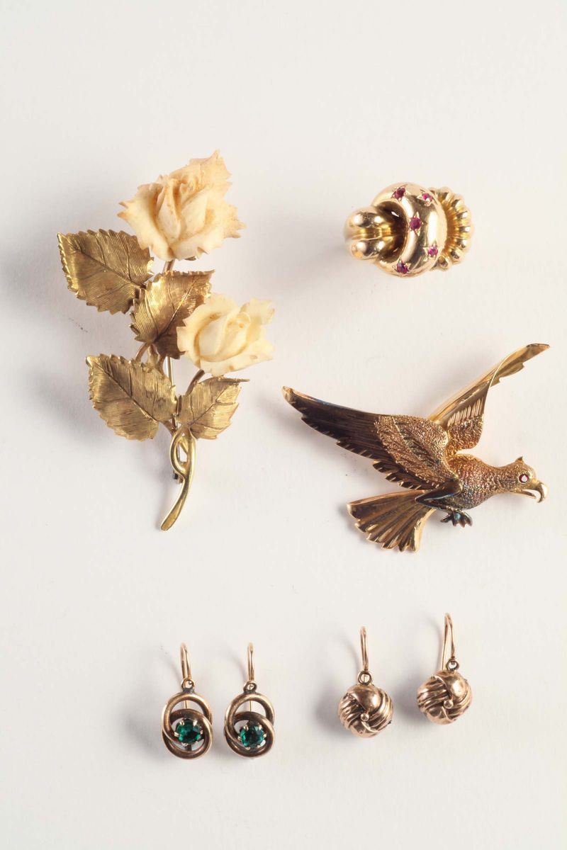 Lotto composto  - Asta Argenti e Gioielli Antichi e Contemporanei - Cambi Casa d'Aste