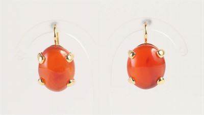 Orecchini con Corniola, Taglio Cabochon