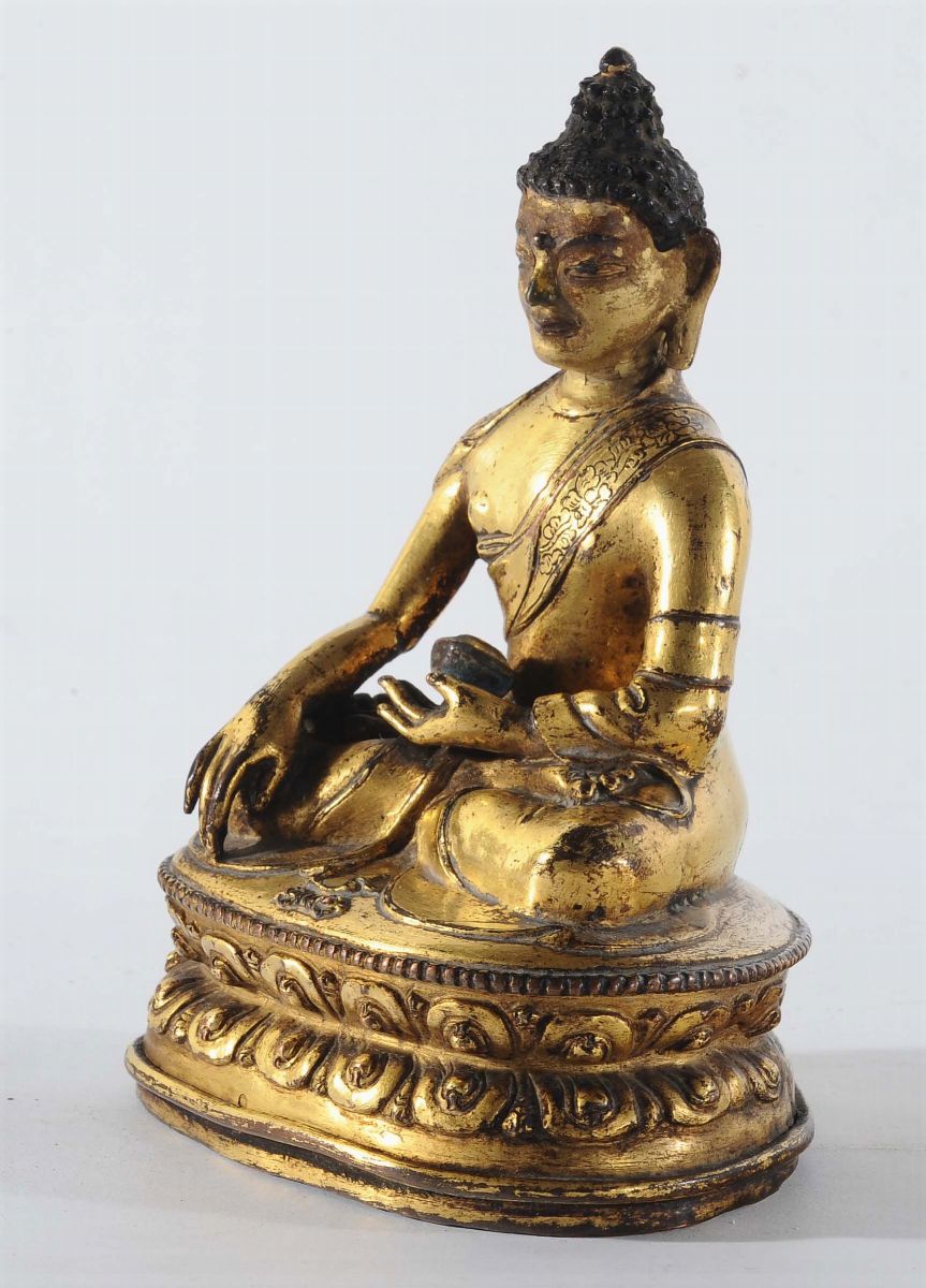 Figura di Akshbhya in Bronzo Dorato, Tibet XVI Secolo
