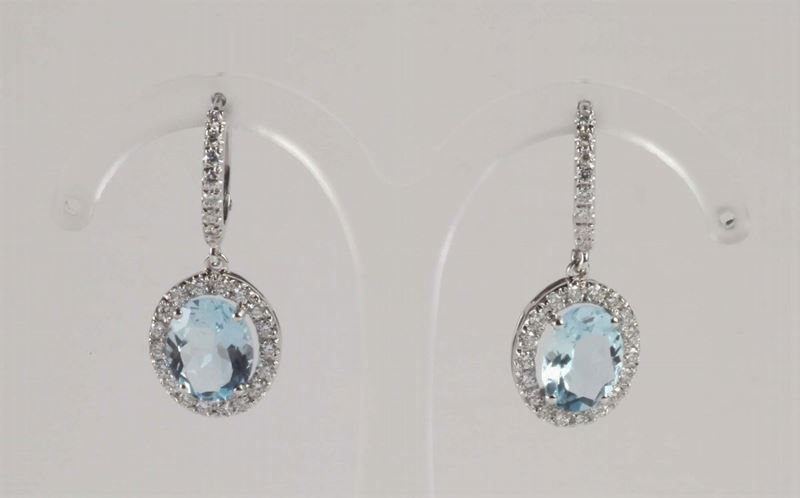 Orecchini con acquamarina  - Asta Argenti e Gioielli Antichi e Contemporanei - Cambi Casa d'Aste
