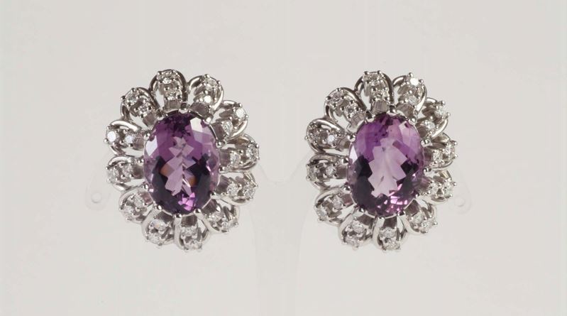 Orecchini con ametista taglio ovale  - Asta Argenti e Gioielli Antichi e Contemporanei - Cambi Casa d'Aste