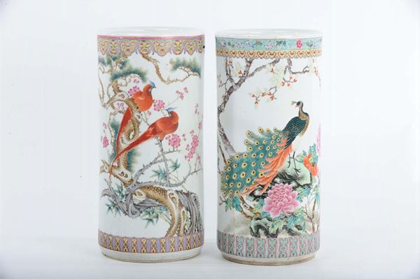 Coppia di portaombrelli in porcellana, Cina