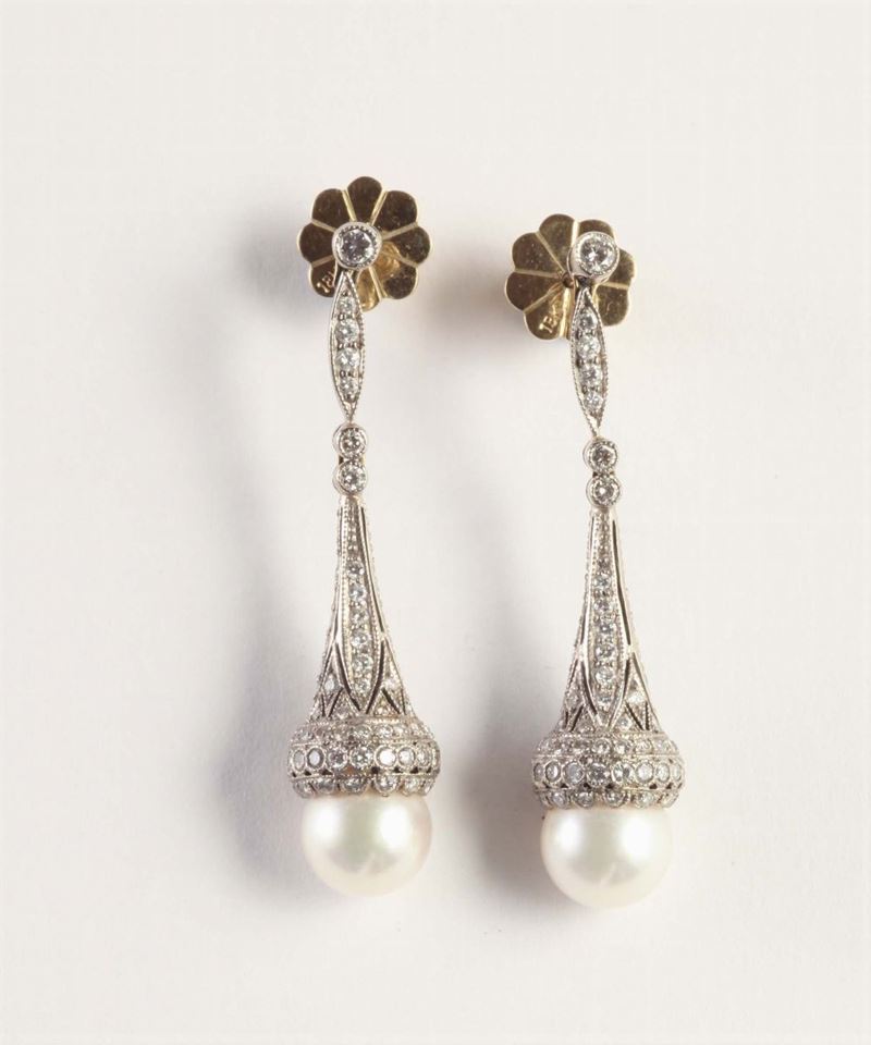 Orecchini pendenti con perle e diamanti  - Asta Argenti e Gioielli Antichi e Contemporanei - Cambi Casa d'Aste