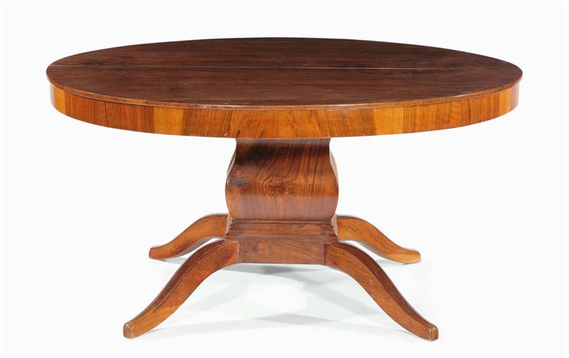 Tavolo circolare interamente lastronato, XIX secolo  - Asta Antiquariato e Dipinti Antichi - Cambi Casa d'Aste