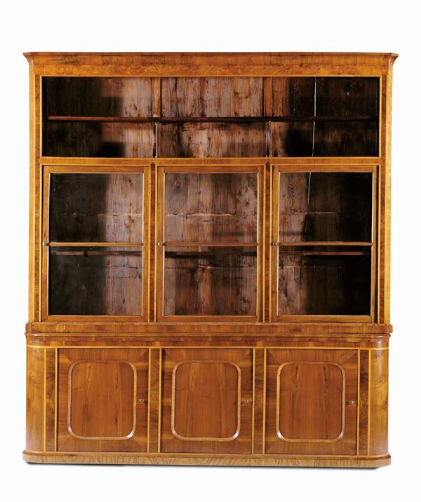 Coppia di grandi librerie a due corpi, XIX secolo