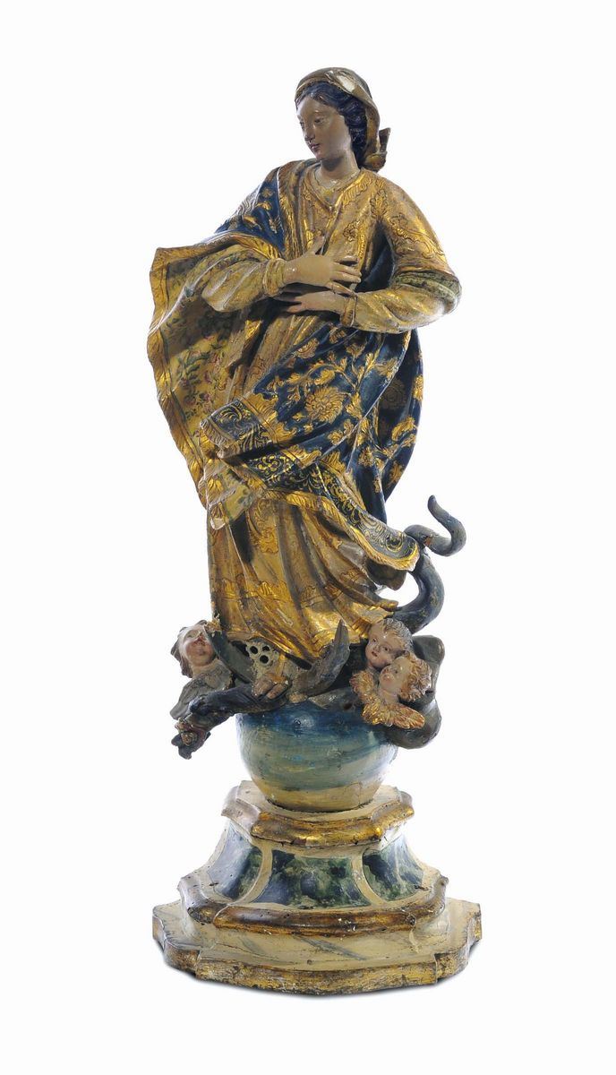 Statuina in legno intagliato raffigurante Madonna con angioletti, Genova XVIII secolo  - Asta Antiquariato e Dipinti Antichi - Cambi Casa d'Aste