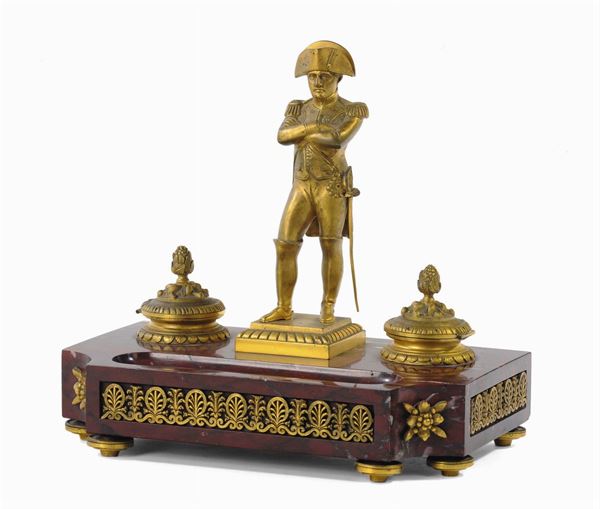 Calamaio in bronzo dorato e marmo rosso, inizio XX secolo