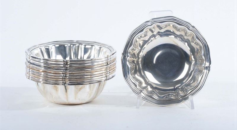 Dodici fingerbowls in argento, gr 1380  - Auction Silvers, Ancient and Comtemporary Jewels - Cambi Casa d'Aste