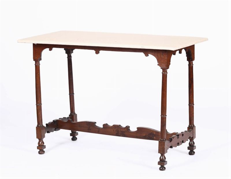 Tavolino in ciliegio con sostegni a rocchetto, Francia inizio XVIII secolo  - Asta Arredi | Cambi Time - Cambi Casa d'Aste