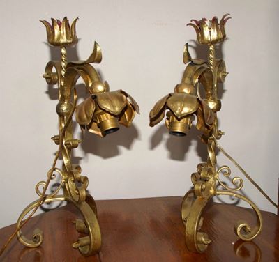 Coppia di Lampade/candelieri in Ferro Battuto Dorato
