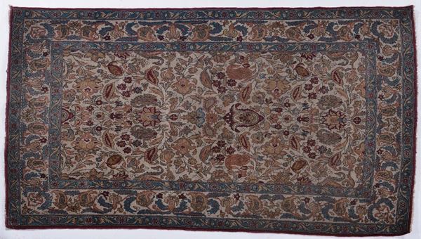 A Persia rug mid 20th century. Good condition.