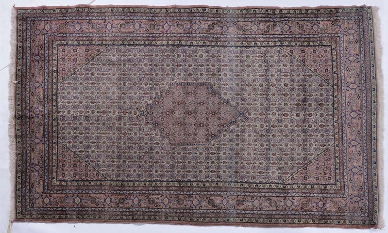 A Persia rug mid 20th century.  - Auction Furniture - Cambi Casa d'Aste
