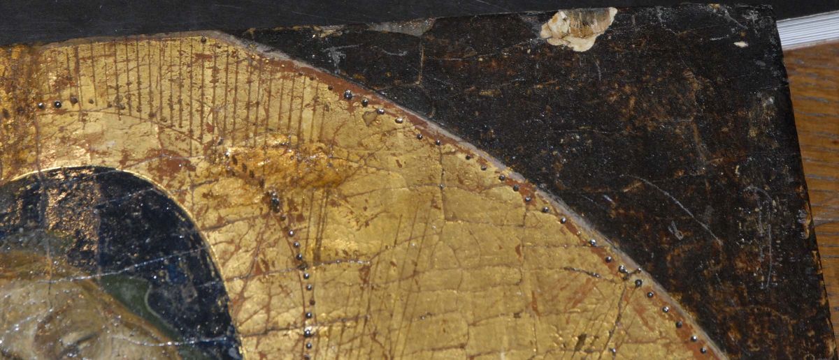 Fondo Oro Raffigurante Madonna
