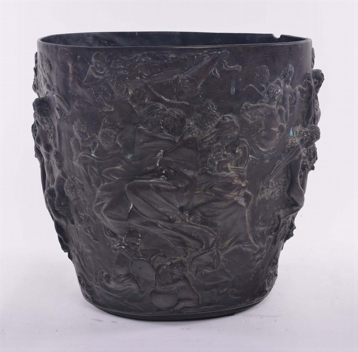 Grande Vaso in Bronzo Decorato con Bassorilievi