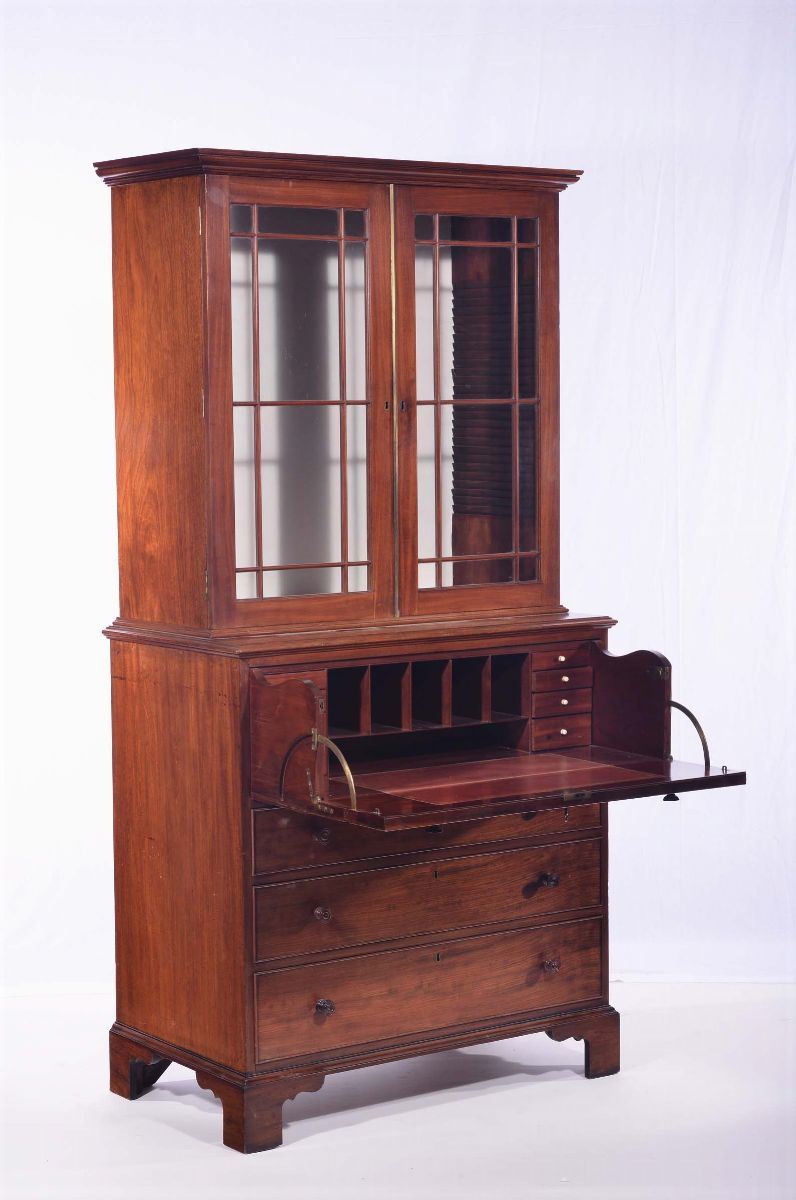 Mobile con alzata a vetri  - Auction Antiques and Old Masters - Cambi Casa d'Aste