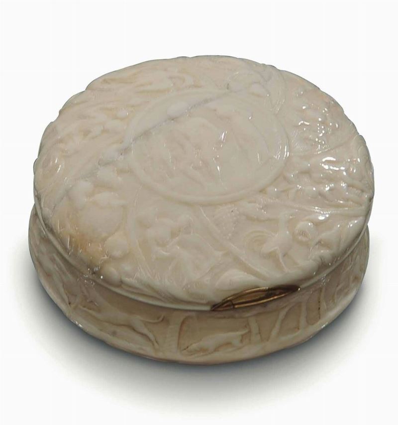An ivory snuffbox, Dieppe early 1700s  - Auction Collectors' Silvers - Cambi Casa d'Aste