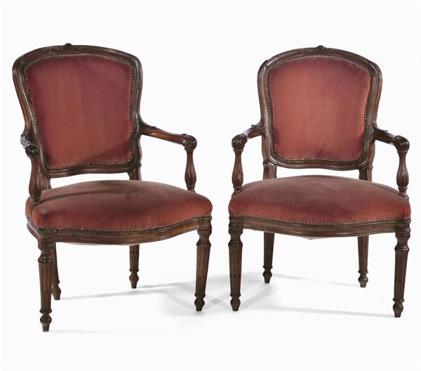 Coppia di poltrone Luigi XVI in noce, Genova fine XVIII secolo