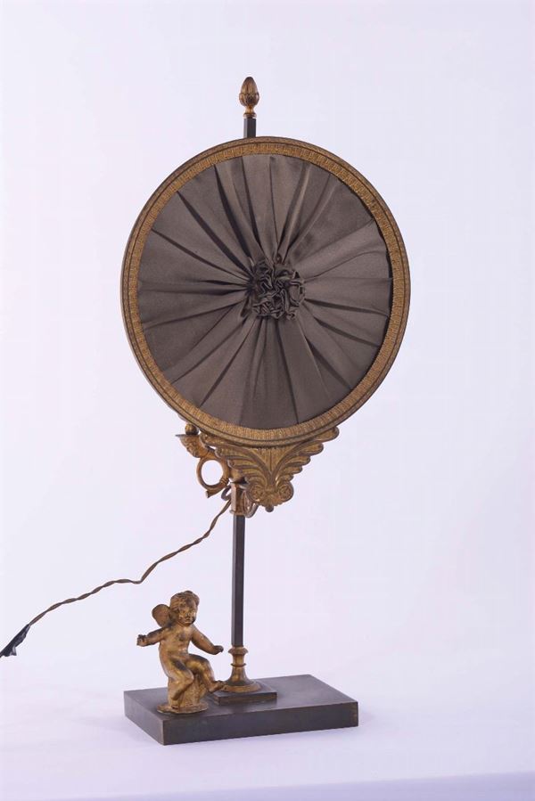Lampada Carlo X rappresentatnte un angioletto su base, Francia circa 1830-40