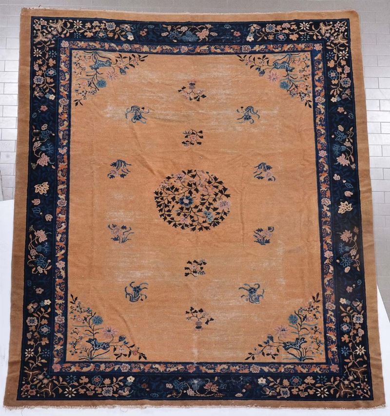 Tappeto cinese Pechino, inizio XX secolo  - Auction Ancient Carpets - Cambi Casa d'Aste