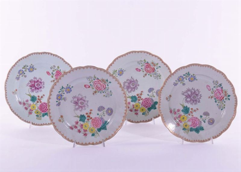 Quatto piatti con decoro floreale, Cina fine XVIII secolo  - Auction Antiques and Old Masters - Cambi Casa d'Aste