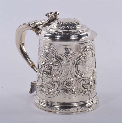 Boccale in Argento Sbalzato, Inghilterra 1860